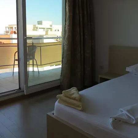 Marynero בית הארחה