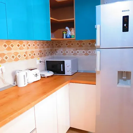 Marynero בית הארחה Năvodari