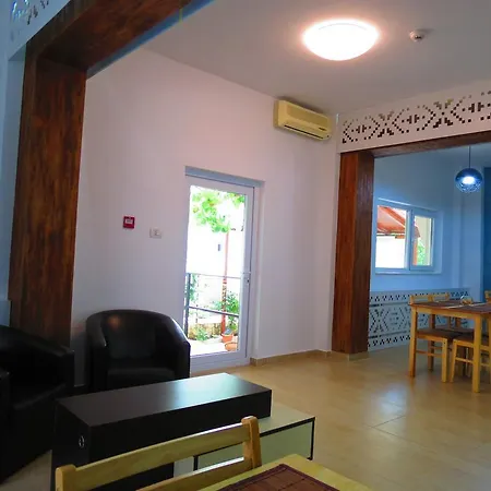 Guest house Marynero 3*